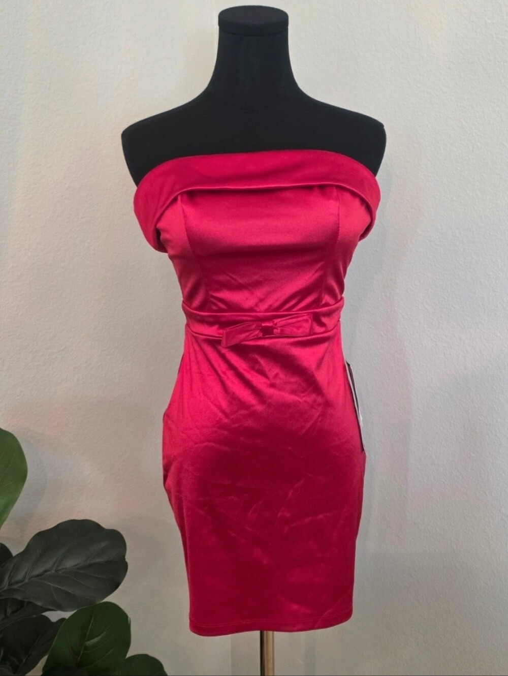 red dresses in macys Macy's | | Satin Strapless Mini Dress V Neck Cap Sleeve royal purple Macys womens Red 97%POLYESTER Colour:Buttercream Yellow